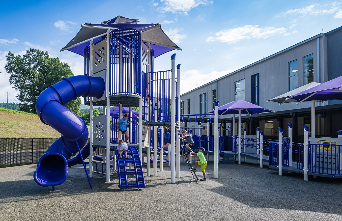Mitchell County Schools-NC-Playgrounds-Towers-FXT-50035-015-Web